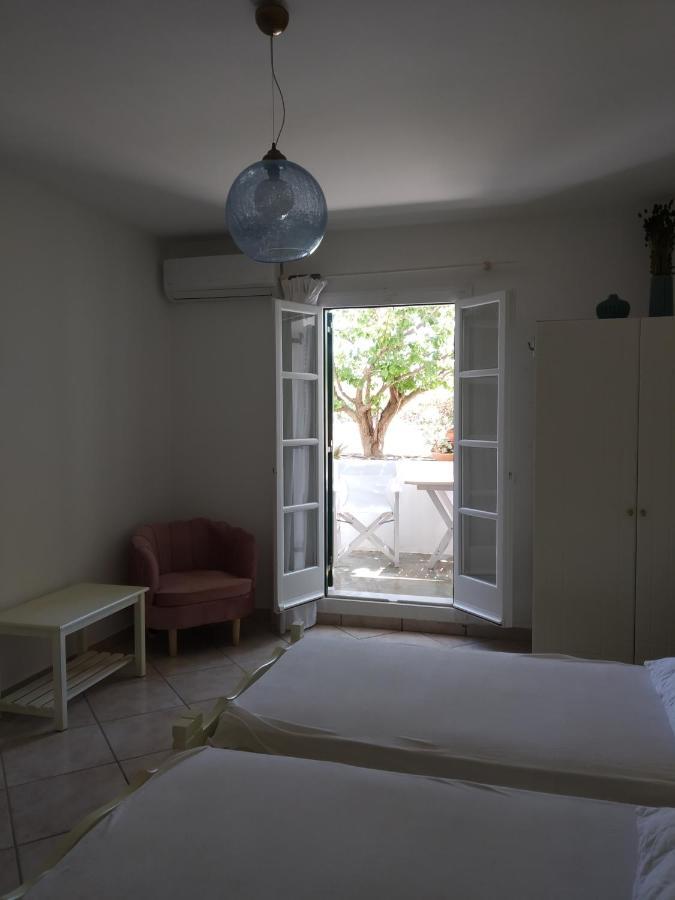 Elpidas Studios Agia Anna  Exterior foto